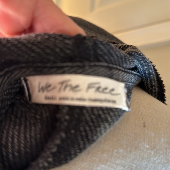 Free People top - Picture 3 of 4